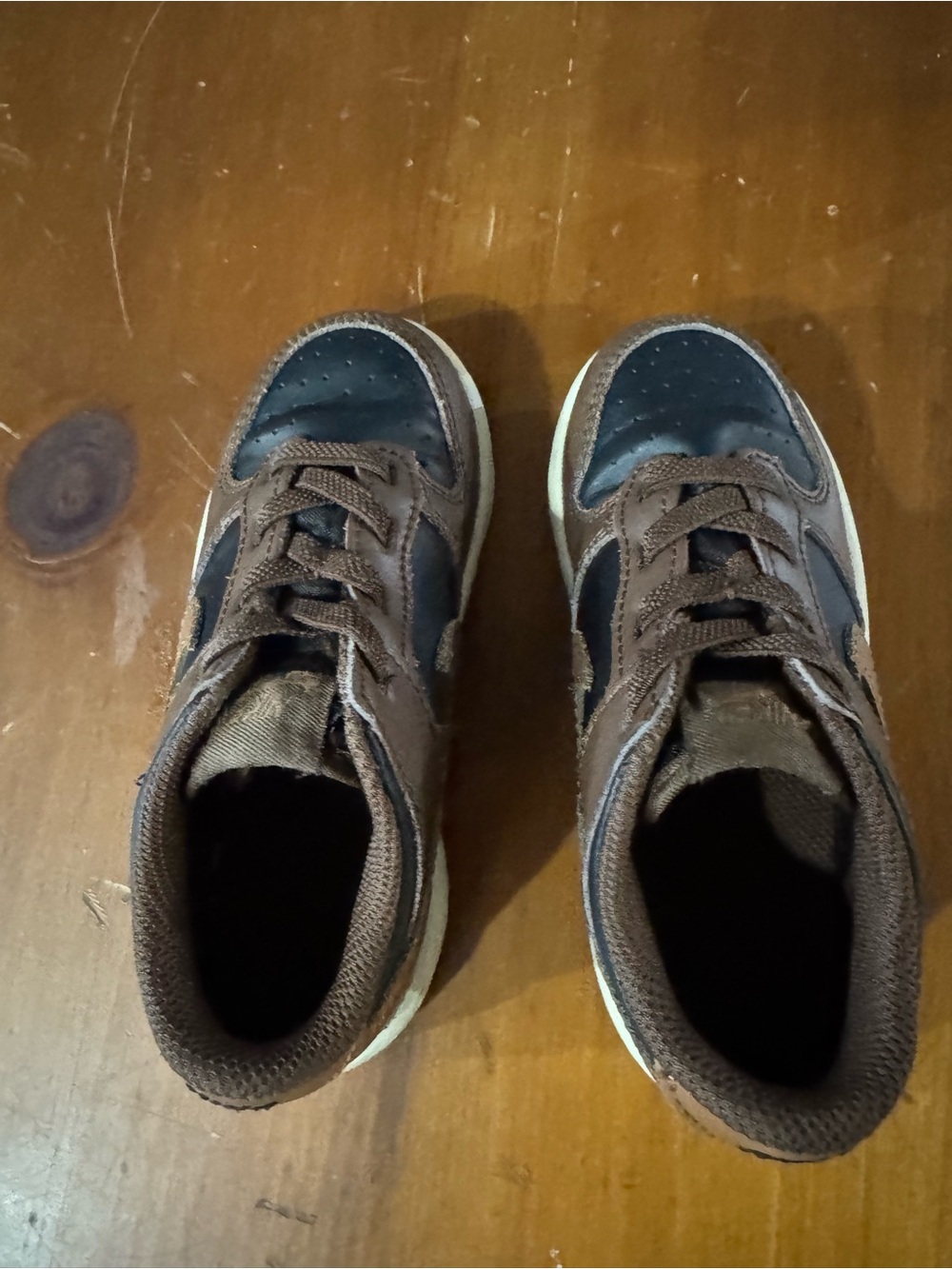 Nike Kids Brown and Black Sneakers
